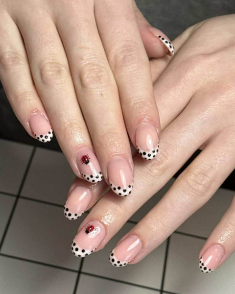 ladybug french manicure with polka dots courtesy of gelsbyginge